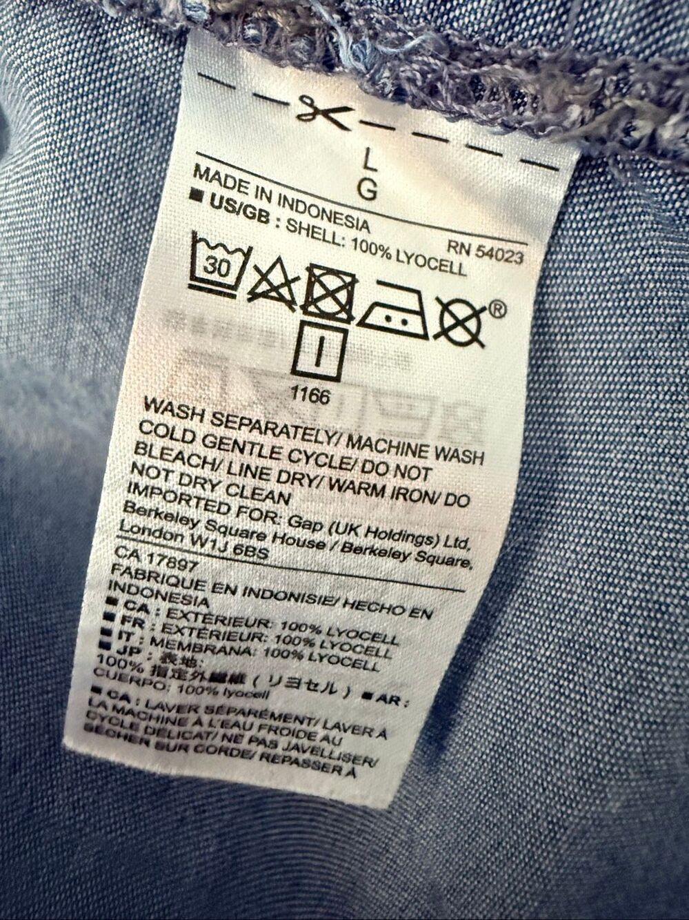Gap Jacket - Picture 4 of 4